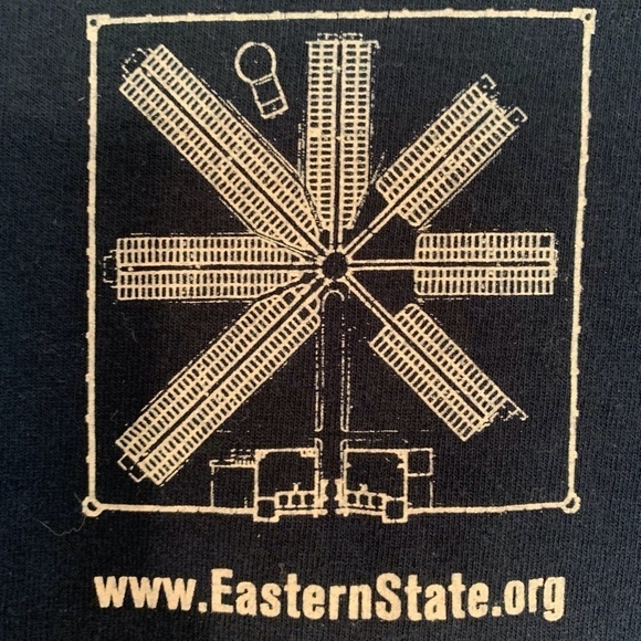 Gangster Al Capone Black Men’s T-shirt Shirt Eastern State Penitentiary Chicago - Picture 3 of 8